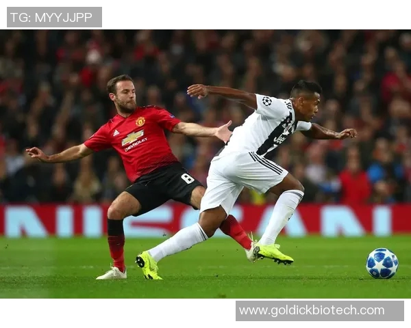 曼联与尤文图斯对决分析战术布局及球员表现探讨